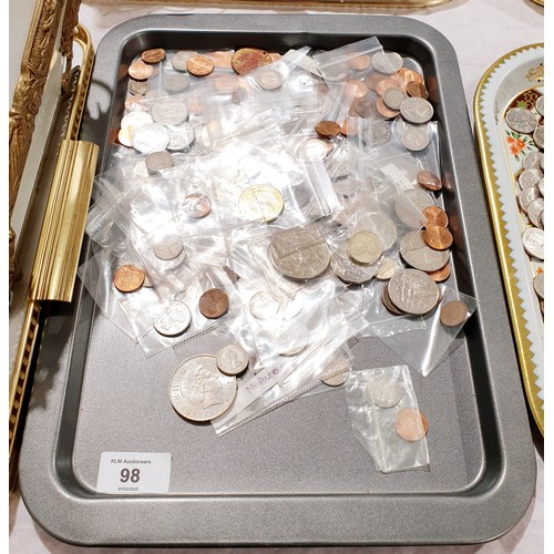 98 - A selection of British and foreign coins and tokens. UK shipping £14.