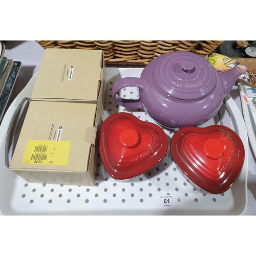 61 - A Le Creuset teapot and two Le Creuset heart shape ramekins. No shipping. Arrange collection or your... 