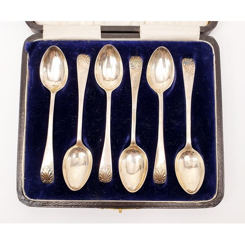 14 - A cased set of six hallmarked silver coffee spoons, weight 55g, Sheffield 1922. UK shipping £14.