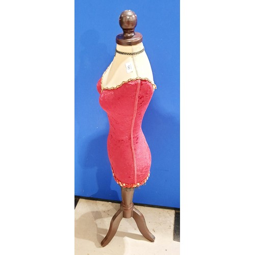 141 - A decorative tailor's dummy, height 119cm. No shipping. Arrange collection or your own packer and sh... 