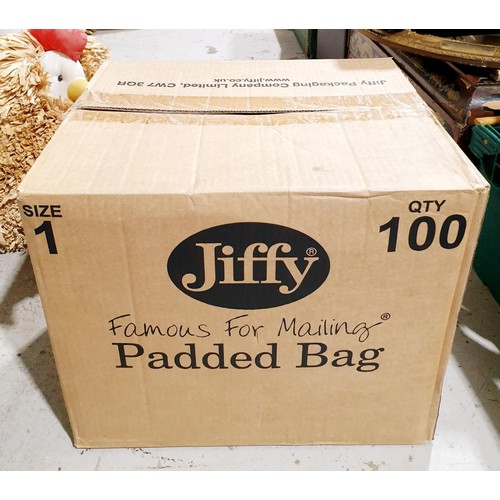 202 - A box of Jiffy size 1 padded envelopes. UK shipping £14.