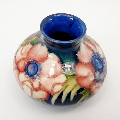 237 - A Moorcroft 