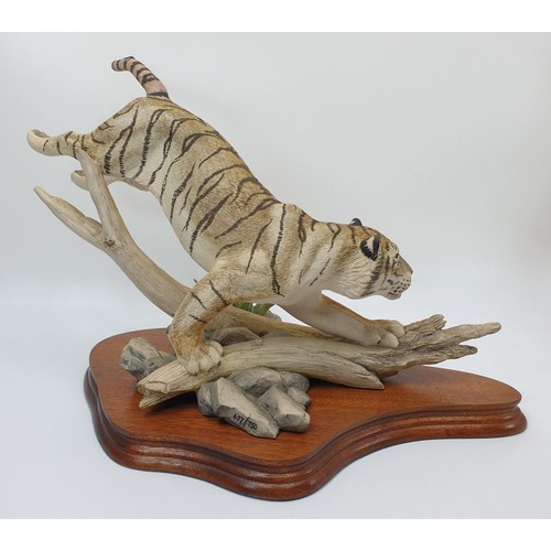 240 - A Border Fine Arts limited edition sculpture of a tiger L117 with box length 42.5cm. No shipping. Ar... 