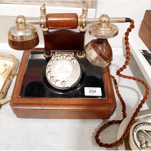 255 - A vintage style telephone. No shipping. Arrange collection or your own packer and shipper, please. E... 