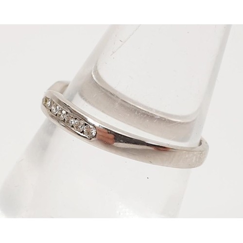 4 - A hallmarked 950 platinum diamond ring, gross weight 2.7g, size J/K. UK shipping £14.