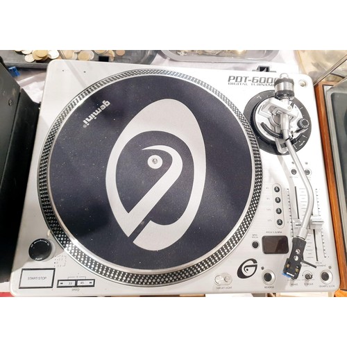 106 - A Gemini PDT-6000 digital turntable. No Shipping. Arrange collection or your own packer and shipper,... 