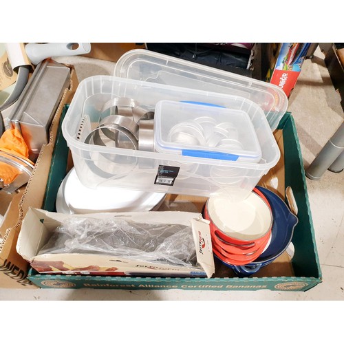 114 - Two boxes of new cookware. No Shipping. Arrange collection or your own packer and shipper, please. E... 