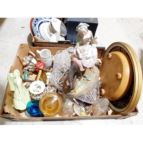 91 - Two boxes of glass, china and assorted. No Shipping. Arrange collection or your own packer and shipp... 