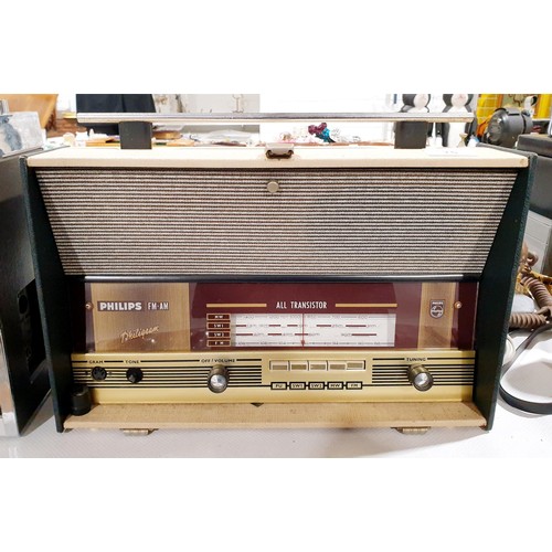 75 - A vintage Phillips Philligram portable radio, A/F, width 38.5cm. No shipping. Arrange collection or ... 