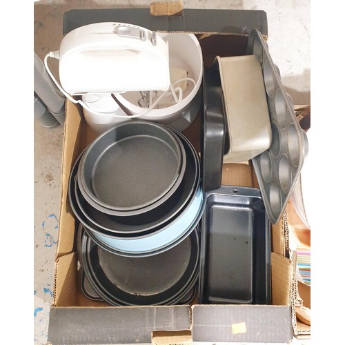 102 - Two boxes of kitchenware. No shipping. Arrange collection or your own packer and shipper, please. El... 