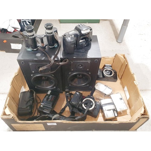 106 - A box including a pair of JPW shelf speakers, Carl Zeiss WWI field glassed, cameras and assorted. No... 