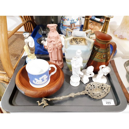 285 - A tray of antique and later ceramics including a Georgian Ridgway mug, height 6.5cm. No Shipping. Ar... 
