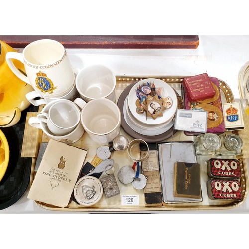126 - Vintage royal memorabilia and assorted. No Shipping. Arrange collection or your own packer and shipp... 