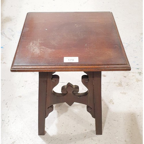 170 - An antique mahogany plant stand, height 38.5cm. No Shipping. Arrange collection or your own packer a... 