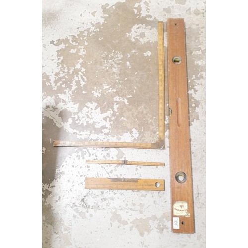 Lot 220       