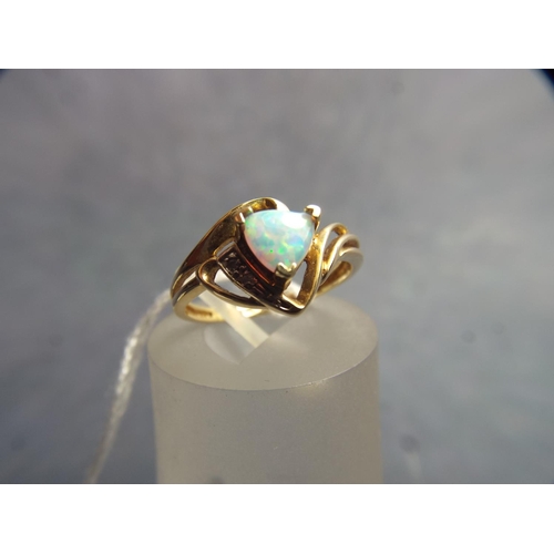 60 - 9ct Gold ring set with Opal & Diamonds. 2.3g   Finger size 'O'