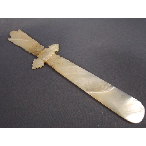 68 - Victorian, Mother of Pearl Cruciform Page turner in exceptional condition.