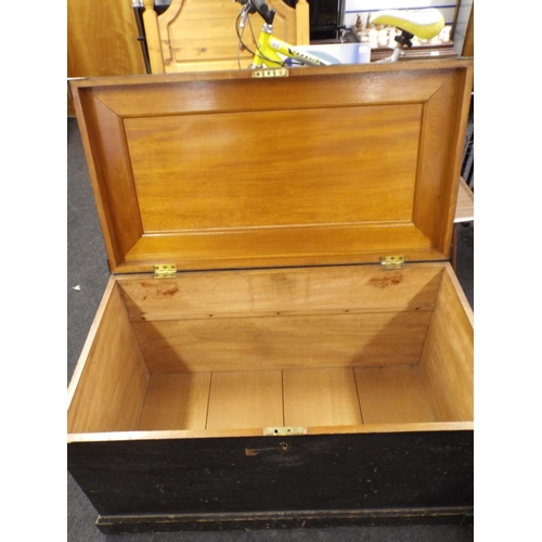 380 - Victorian wooden trunk, Close fitting trays inside with brass corners.