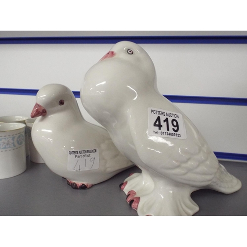 419 - Two Spanish pottery doves