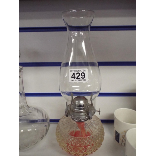 429 - Vintage oil lamp with glass chimney