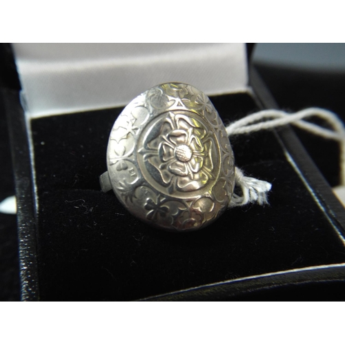 49 - White metal Yorkshire Rose Ring with Box