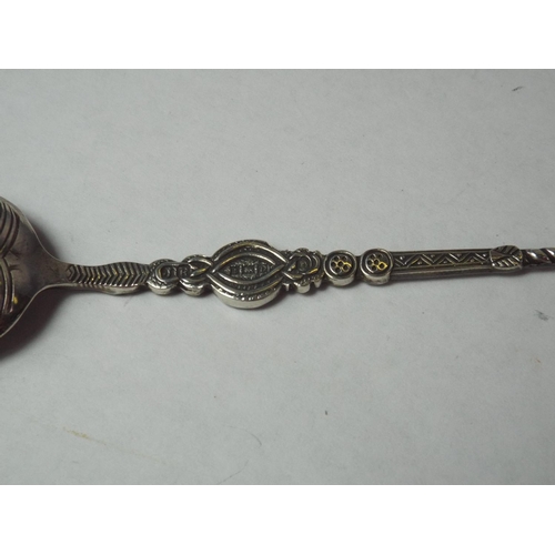 65 - 1953 Coronation Silver annointing spoon in original box. Hallmarked for Birmingham 1953