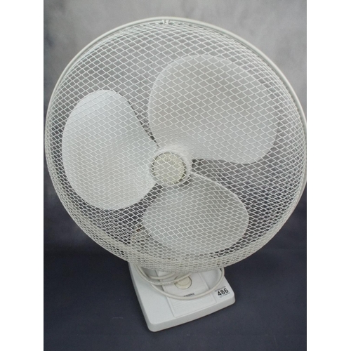 486 - Electric table fan