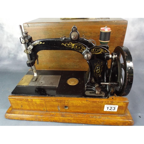 123 - Victorian Wheeler Wilson American Sewing machine with original wooden Case 397889 (march 1876)