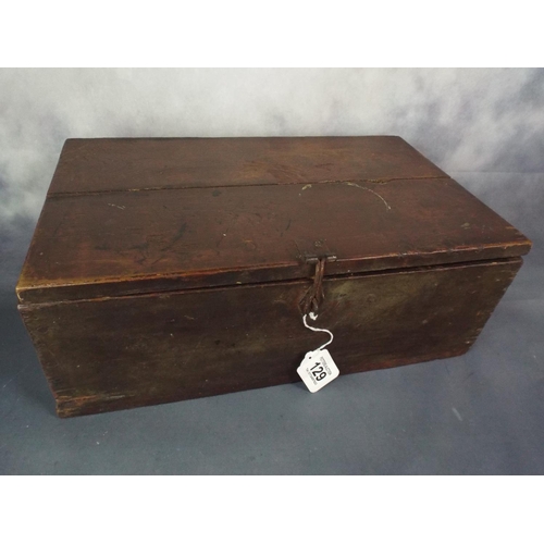 129 - Wooden lockable engineers box with detachable compartments.