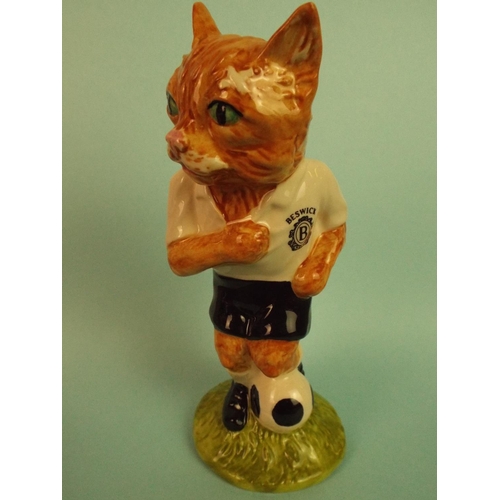 21 - Beswick Footballing Felines Collection ' Dribble' 614/1500 Ltd Ed, Original Box