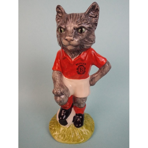 22 - Beswick Footballing Felines Collection ' KitKat' 1487/1555 Ltd Ed Original Box