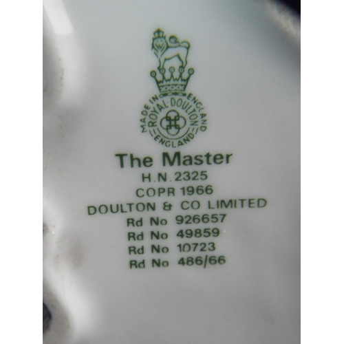 19 - Royal Doulton Figurine, 'The Master' HN 2325 Perfect condition