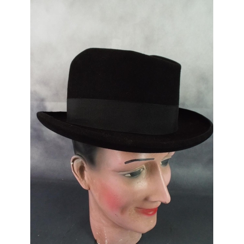 221 - Vintage Homberg Style Hat.