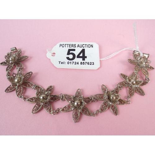 54 - White metal Flower type Bracelet