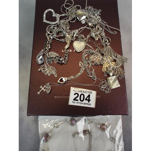 204 - Collection of good quality bling costume jewellery.