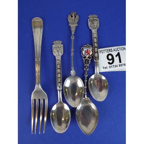 91 - assorted silver spoons & fork.58g each hallmarked.