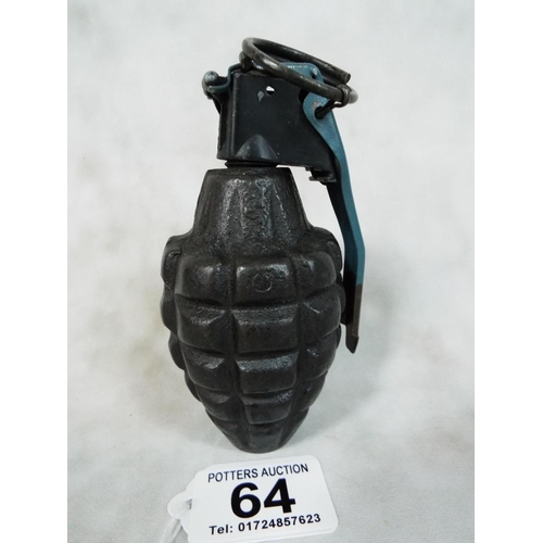 64 - Training grenade