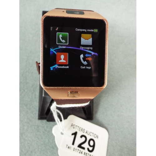 129 - Smart watch with charger in working order