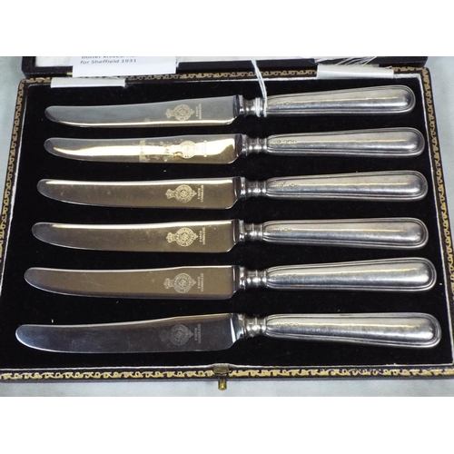 99 - Boxed set of silver handled butter knives, Hallmarked for Sheffield 1931