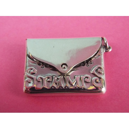 177 - 925 Silver stamp case, can be used as a pendant.