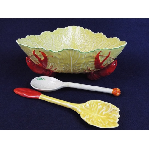 30 - Carltonware cosleaf salad bowl with red lobster feet. Original spoon + one other