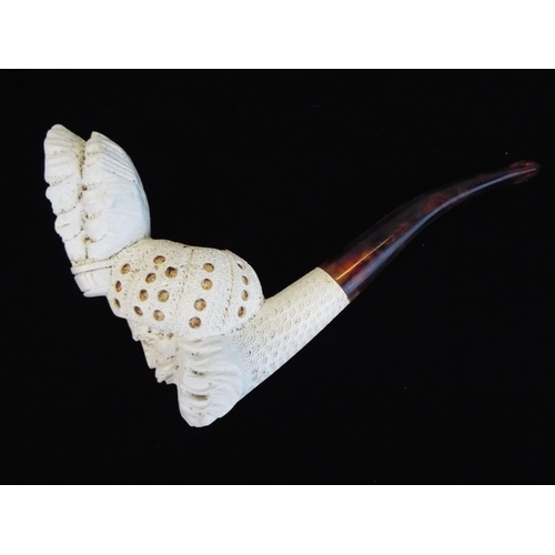 120 - Large vintage sepolite meerschaum pipe depicting a turks head, original leather case.