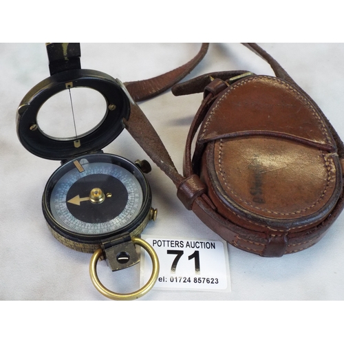 71 - WW1 marching compass with original leather case arrowmarked and dated. Excellent