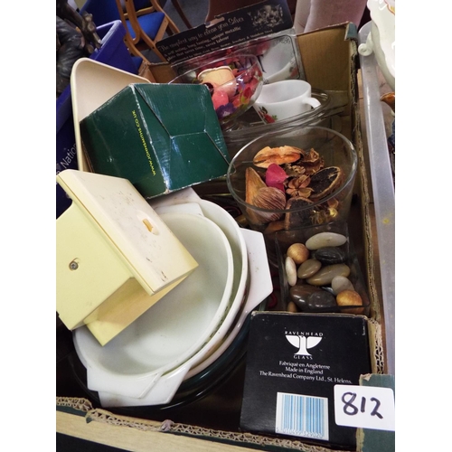 812 - Box of Kitchenalia