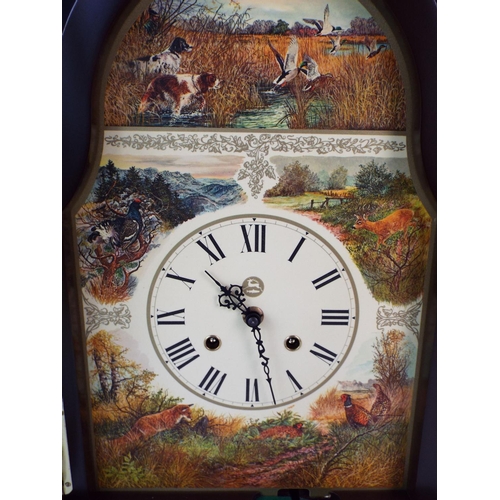 18 - Beautiful chiming mantle or wall clock by Franklin mint, decorated with British Wildlife. As new and... 