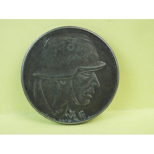 208 - Karl Gothe Silvered 1917 Christmas coin. 35mm diameter.