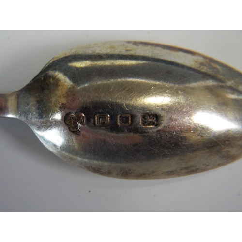 600 - Six solid silver teaspoons each Hallmarked London 1940 by Harrods of London. Original silk and velve... 