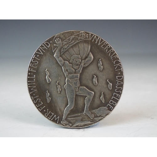 83 - WW1 Karl Goeth commemorative coin. 40mm diameter.