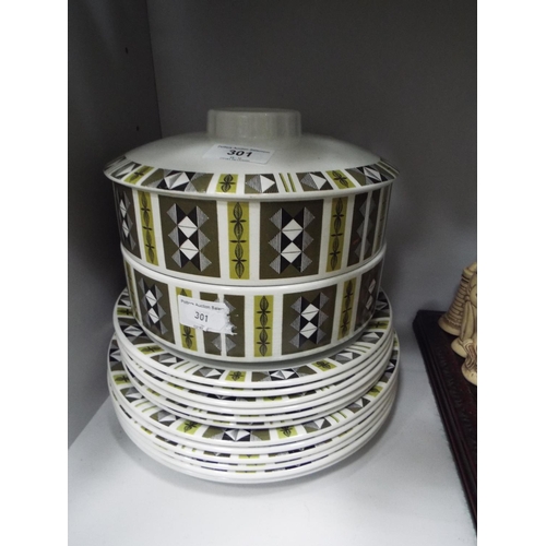 301 - Retro, Ironstone part dinner service, 12 plates, 2 casserole dishes. In the Oakwood pattern.