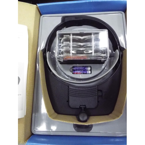 118 - Rolson light head mag glass boxed and unused.